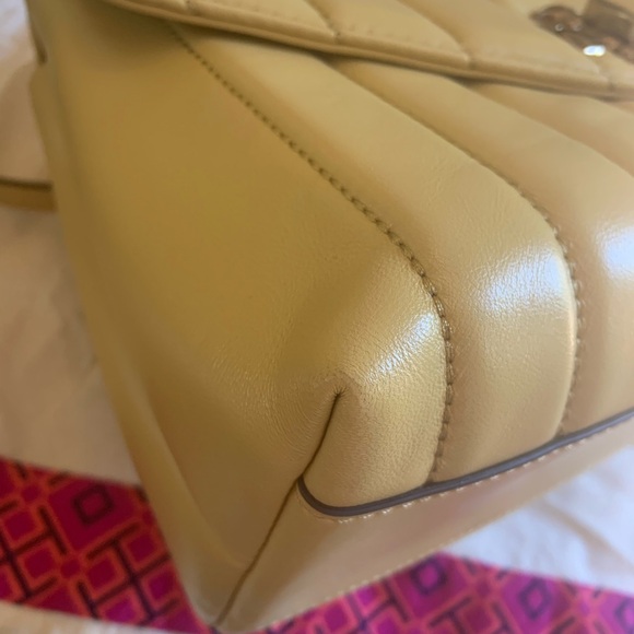 Beautiful Tory Burch Kira Top Handle - Picture 11 of 14